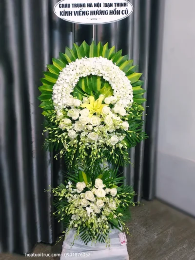 Lẵng hoa đám tang hoa hồng trắng quận 8