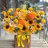 Giỏ hoa tặng hướng dương phối cúc Mẫu Đơn